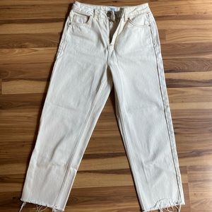 White Urban Outfitter Cropped High Waisted Jeans